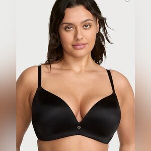 NEW Victoria's Secret So Obsessed Smooth Wireless Push-up Bra, 32DD